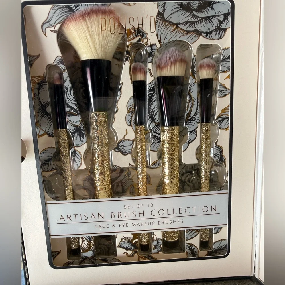 Makeup Brush Set - Gold and Black